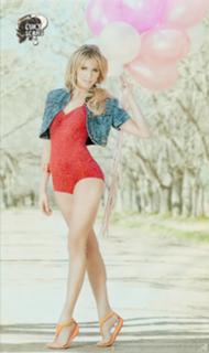 Liz Solari feet photo 17