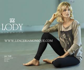 Liz Solari feet photo 20