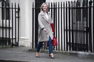 Liz Truss feet photo 3