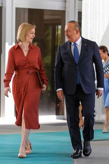 Liz Truss feet photo 2