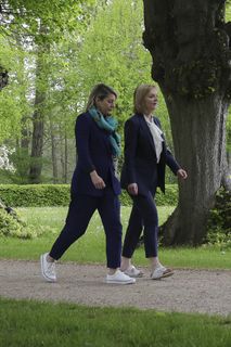 Liz Truss feet photo 13