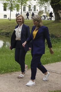 Liz Truss feet photo 11