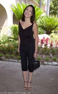 Liz Vassey feet photo 2