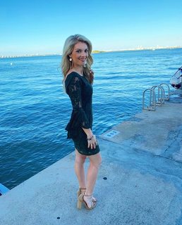 Liz Wheeler feet photo 16