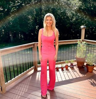 Liz Wheeler feet photo 9