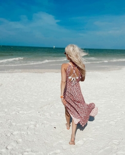 Liz Wheeler feet photo 4