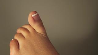Liza Koshy feet photo thumbnail