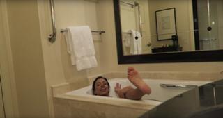Liza Koshy feet photo thumbnail