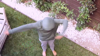 Liza Koshy feet photo thumbnail