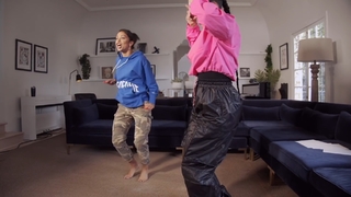 Liza Koshy feet photo thumbnail