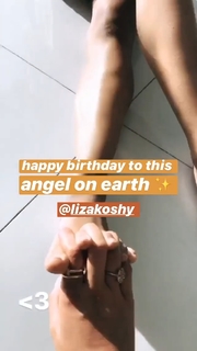 Liza Koshy feet photo thumbnail
