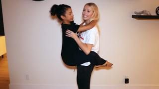 Liza Koshy feet photo thumbnail