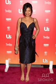 Liza Lapira feet photo 6