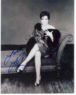 Liza Minnelli feet photo 4