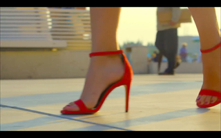 Liza Soberano feet photo thumbnail