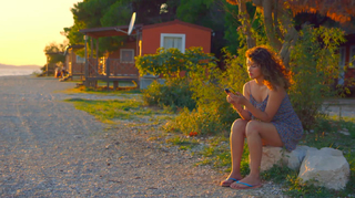 Liza Soberano feet photo thumbnail