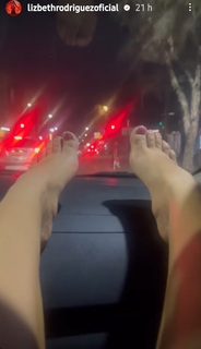 Lizbeth Rodríguez feet photo thumbnail