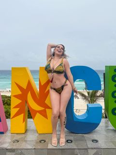 Lizbeth Rodríguez feet photo 8