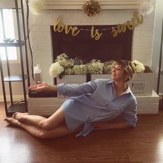 Lizzie Bassett feet photo 18
