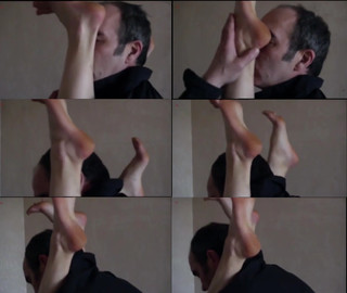 Lizzie Brocheré feet photo 15