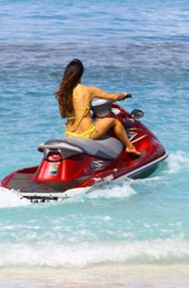 Lizzie Cundy feet photo thumbnail