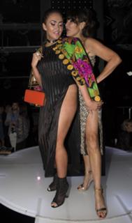 Lizzie Cundy feet photo thumbnail