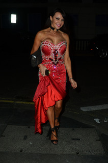 Lizzie Cundy feet photo thumbnail