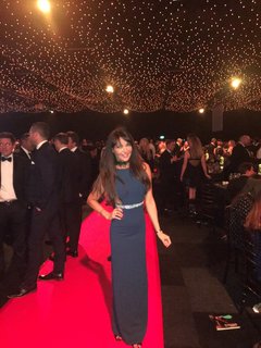 Lizzie Cundy feet photo thumbnail