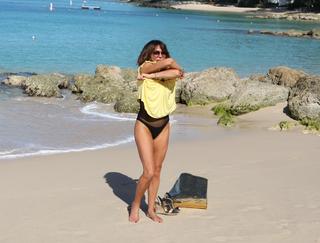 Lizzie Cundy feet photo thumbnail