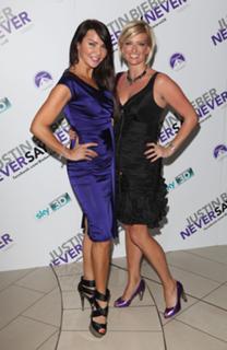 Lizzie Cundy feet photo thumbnail