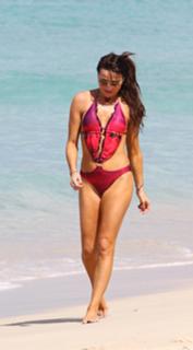 Lizzie Cundy feet photo thumbnail