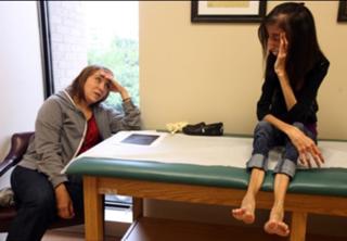 Lizzie Velasquez feet photo 8
