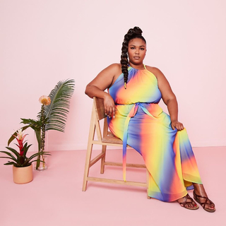 Lizzo feet photo thumbnail