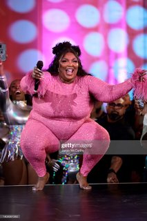 Lizzo feet photo thumbnail