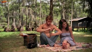 Lizzy Caplan feet photo thumbnail