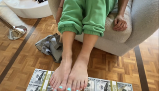Lizzy Capri feet photo 20
