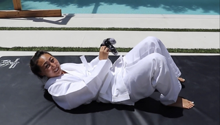 Lizzy Capri feet photo 3