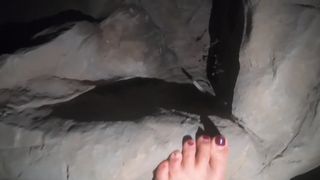 Lizzy Capri feet photo 4