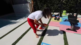 Lizzy Capri feet photo 9