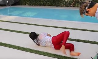 Lizzy Capri feet photo 1