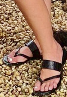 Lizzy Wurst feet photo 2