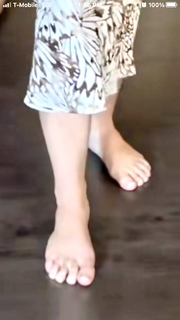 Lizzy Wurst feet photo 16