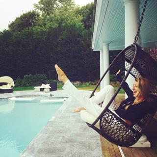 Lo Bosworth feet photo 13