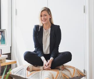 Lo Bosworth feet photo 8