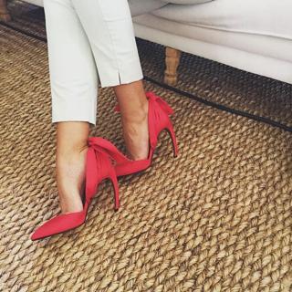 Lo Bosworth feet photo 9