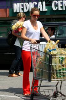 Lo Bosworth feet photo 11