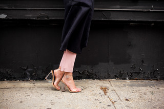 Lo Bosworth feet photo 18