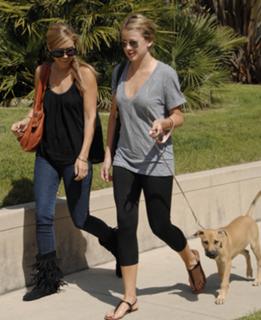 Lo Bosworth feet photo 13