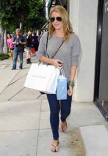 Lo Bosworth feet photo 5