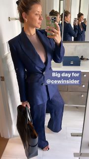 Lo Bosworth feet photo 5